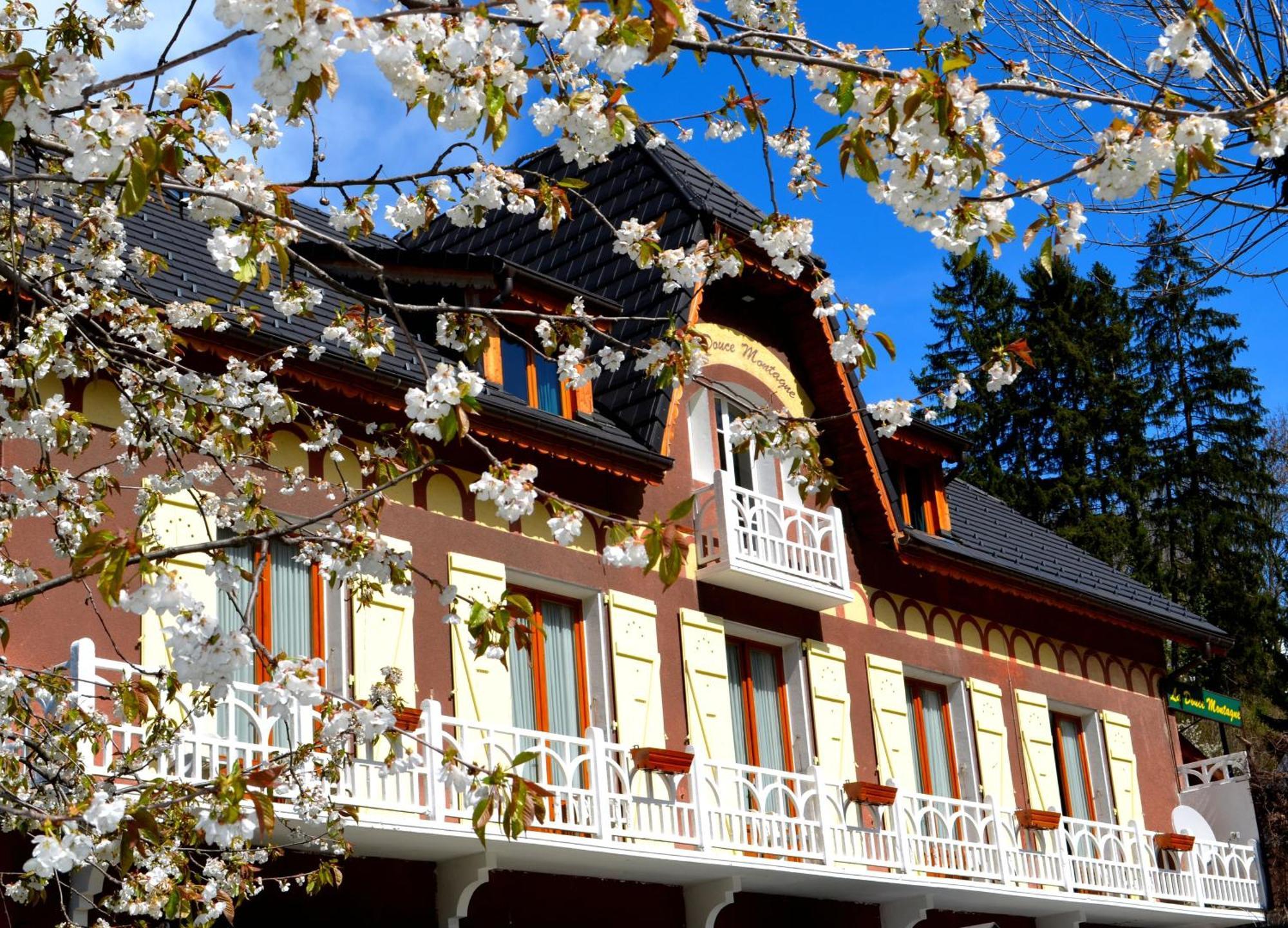Auberge La Douce Montagne อัลมงต์ ภายนอก รูปภาพ