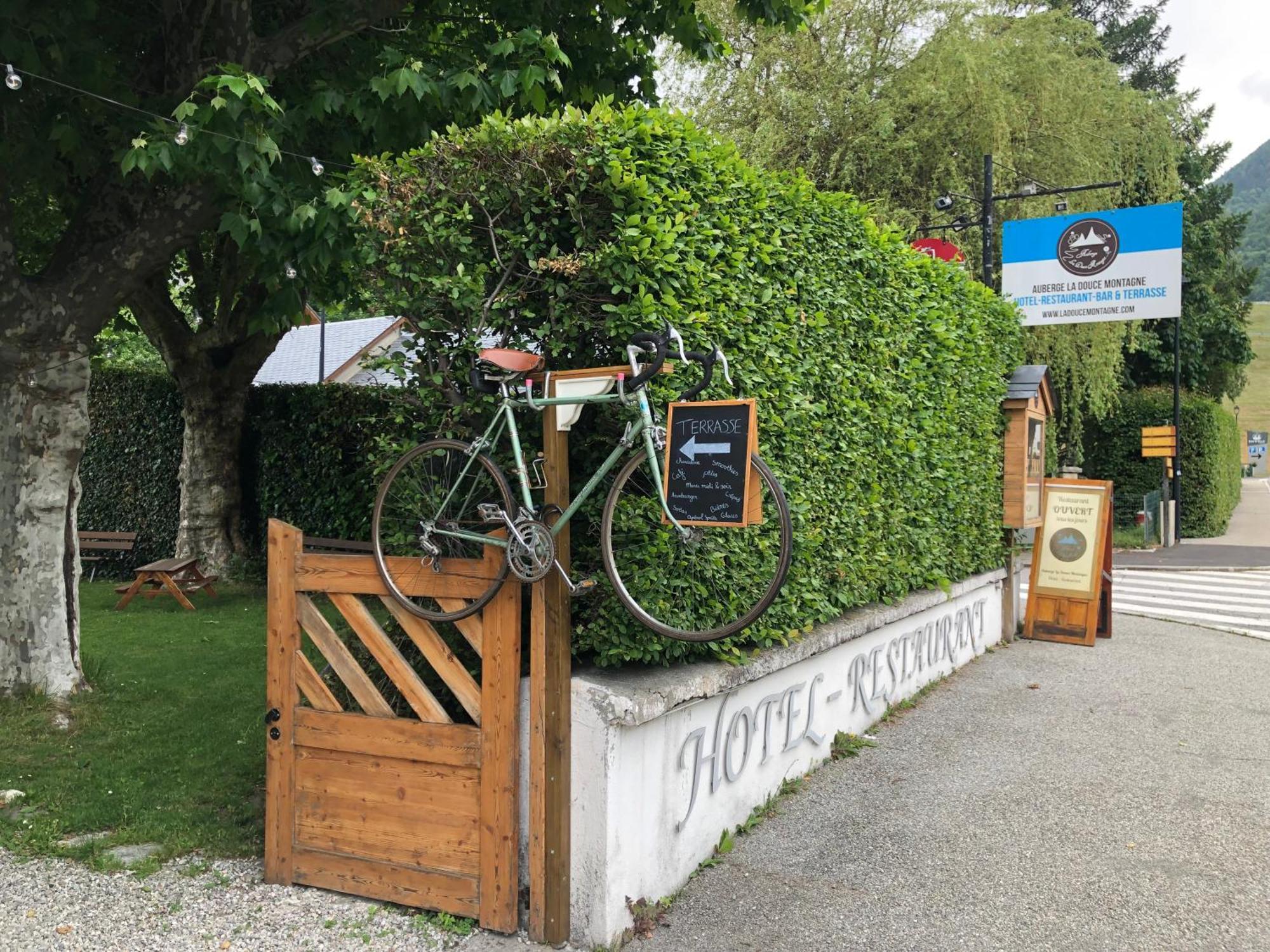 Auberge La Douce Montagne อัลมงต์ ภายนอก รูปภาพ
